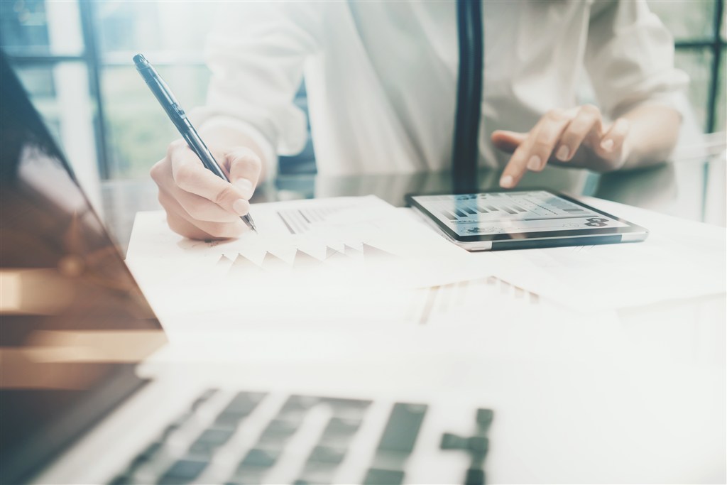 关于开展进一步完善企业简易注销登记改革试点工作的通知 关于开展进一步完善企业简易注销登记改革试点工作的通知